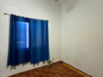 Zona Av. Zanni y Provincias Unidas - Casa en Venta
