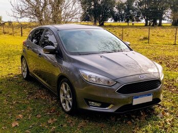 Ford Focus -  version full - 55.000 km - Particular.  2017.