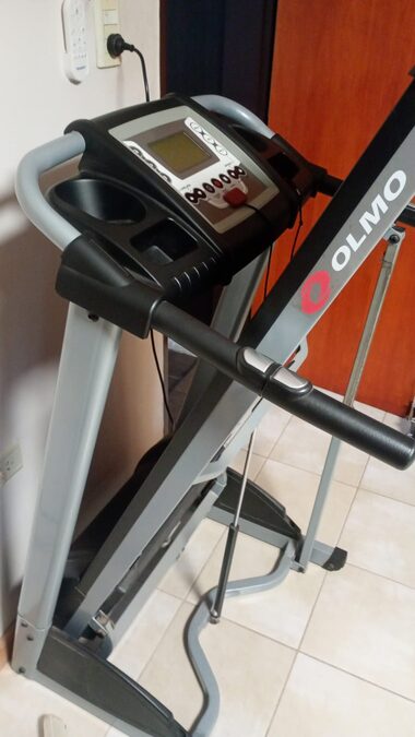 Cinta Caminar /correr Motorizada Olmo 35 Fitness.