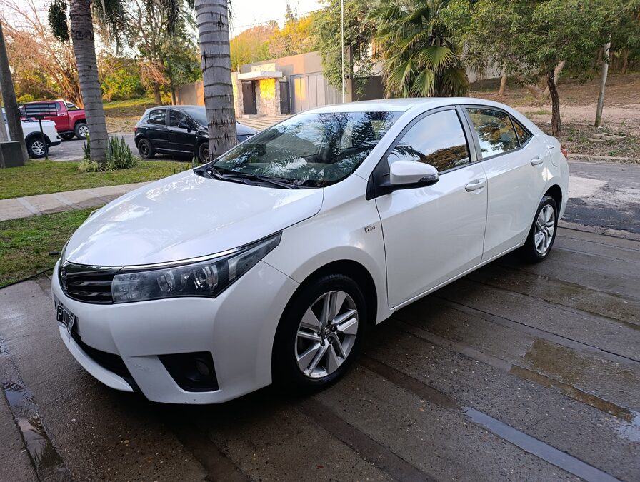 Toyota Corolla 2015