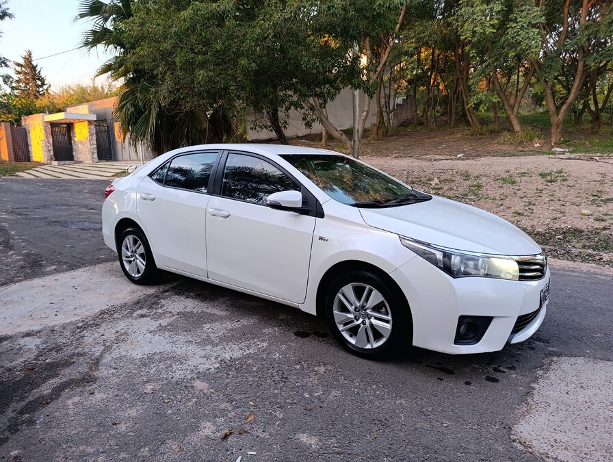 Toyota Corolla 2015