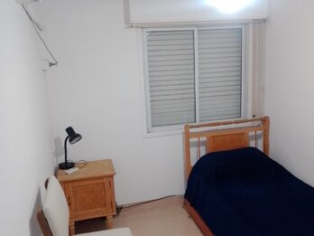 Alquilo dpto. temporario, zona centro. Por mes o trimestre. Con cochera
