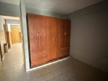 Depto 3 dormitorios + Local Comercial al frente, Calle Marchesse y Crespo