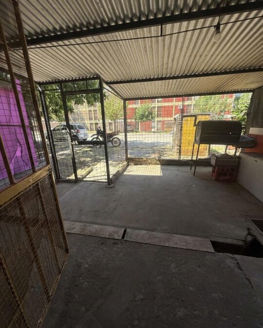 Depto 3 dormitorios + Local Comercial al frente, Calle Marchesse y Crespo