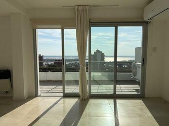PENTHOUSE CON VISTA AL RIO