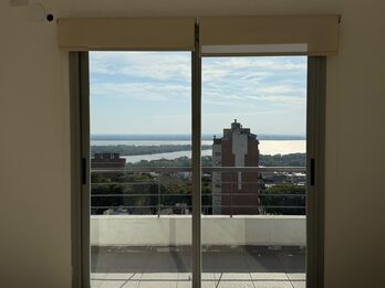 PENTHOUSE CON VISTA AL RIO
