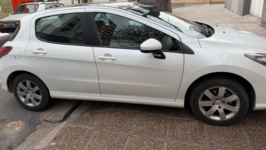 Peugeot 308 1.6 Allure 2018 52.000km