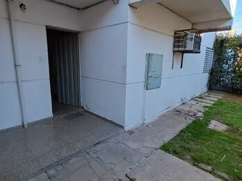 VENDO CASA – B PARANÁ XX - U$S 20.000