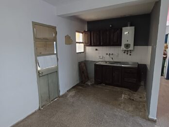 VENDO CASA – B PARANÁ XX - U$S 20.000