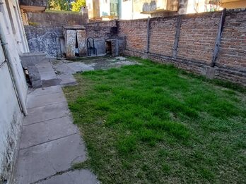 VENDO CASA – B PARANÁ XX - U$S 20.000