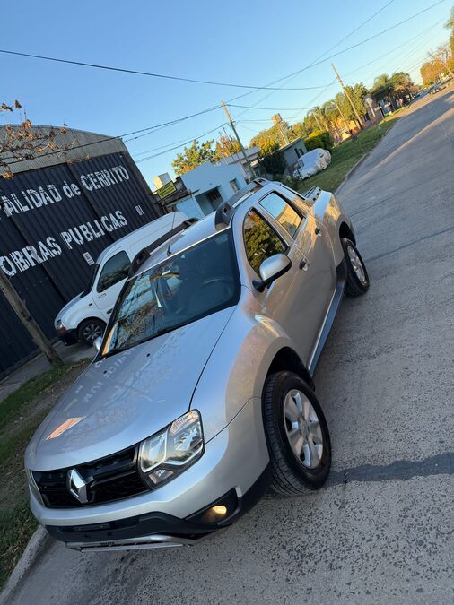 Renault Oroch 2.0