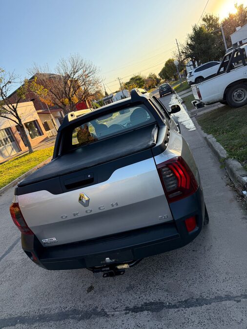 Renault Oroch 2.0