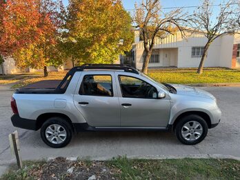 Renault Oroch 2.0