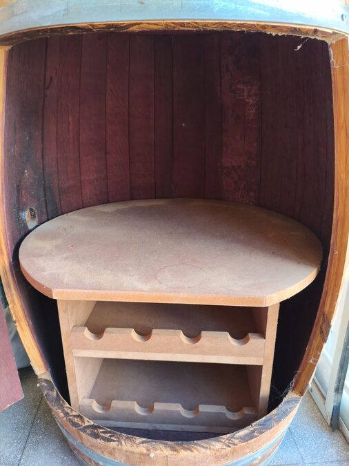 Barril 200 lts de Roble hecho bodega