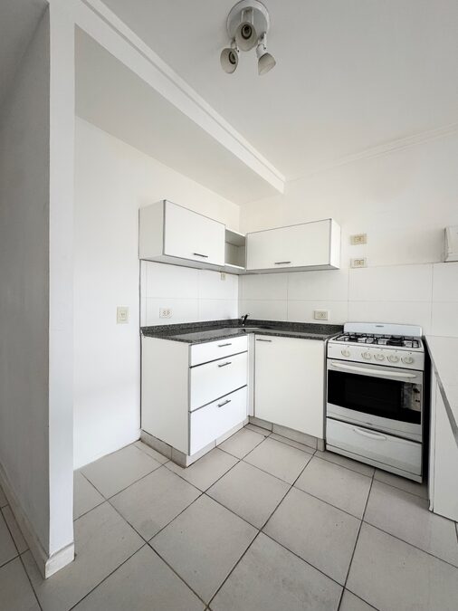 ALQUILER 2 DORM + COHCERA CALLE LA PAZ