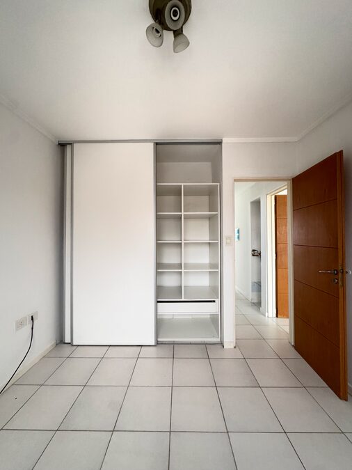 ALQUILER 2 DORM + COHCERA CALLE LA PAZ