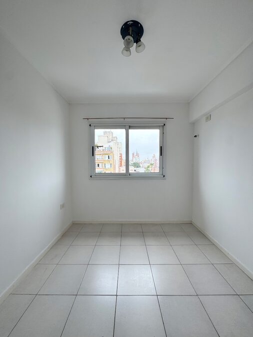 ALQUILER 2 DORM + COHCERA CALLE LA PAZ