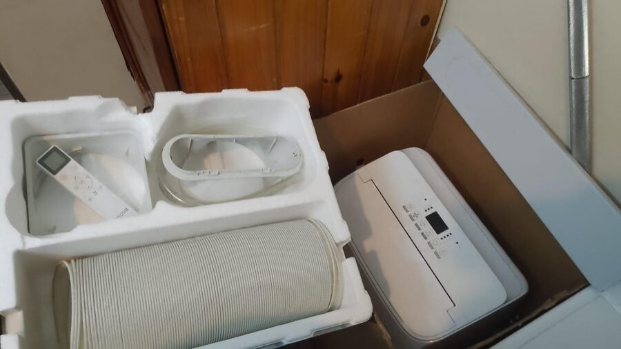 VENDO, A ESTRENAR, AIRE ACONDICIONADO PORTÁTIL FRÍO/CALOR