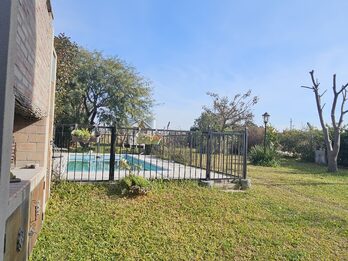 Exclusiva casa en loteo Santa Maria A metros de ruta 11