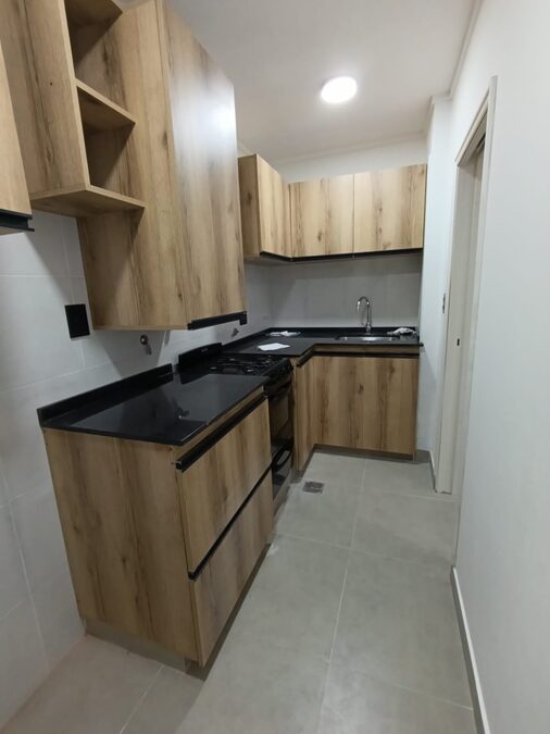 Alquilamos dpto de 2 dormitorios calle S. Del Estero Esq. Mexico