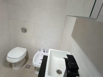 Alquilamos dpto de 2 dormitorios calle S. Del Estero Esq. Mexico