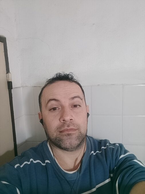 busco trabajo urgente