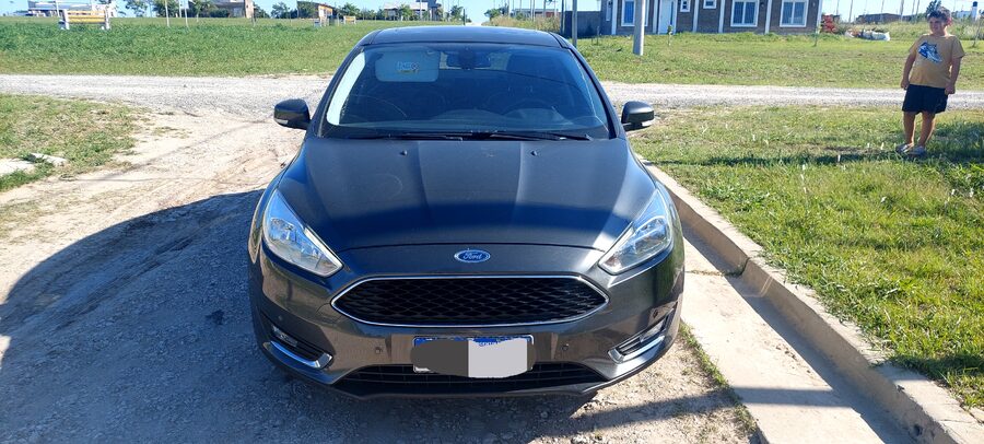 Particular vendo Focus 2.0 (L 16)