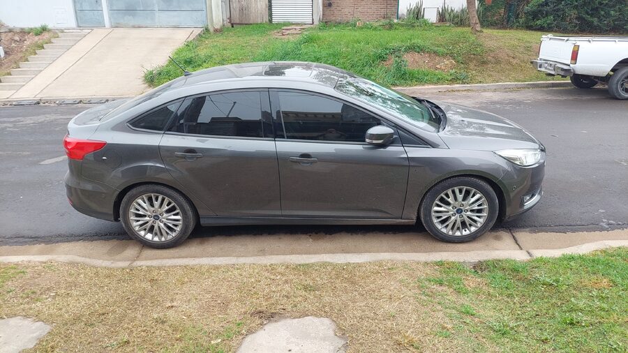 Particular vendo Focus 2.0 (L 16)
