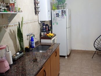 VENDO CASA CON GRAN TERRENO