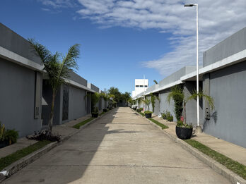 CASA 2 DORMITORIOS - COMPLEJO CITY GARDEN