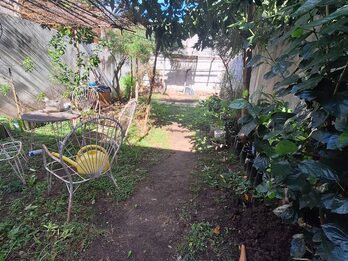Casa 2 Dormitorios Apta Crédito, Calle Gutierrez y Cnel. Martínez