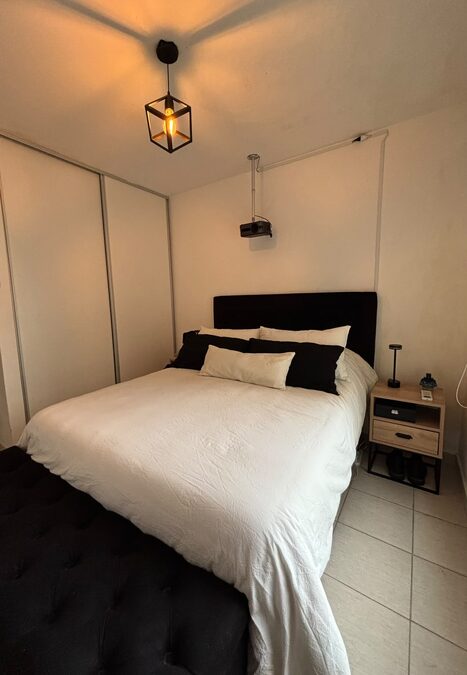 VENTA DEPARTAMENTO DOS DORMITORIOS CON BALCÓN
