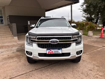 FORD RANGER LTD V6 3.0L 4x4 AT. Recibo vehículos de menor y mayor valor.