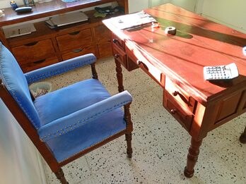 Juego de oficina escritorio y sillón