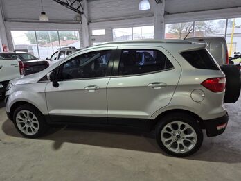 Ecosport titanium 2018 90.000km. Vendo o permuto mayor-menor