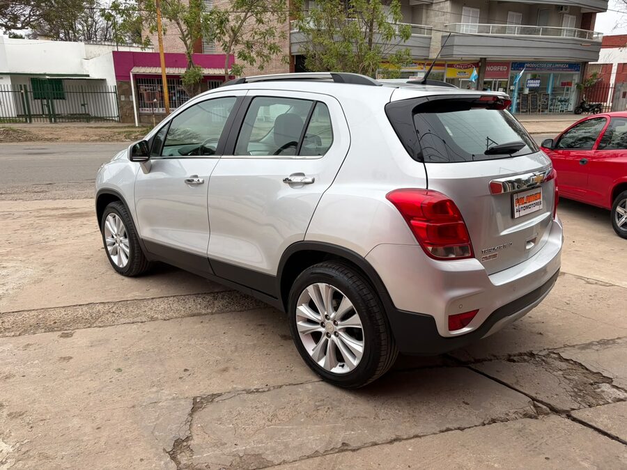 TRACKER 1.8 PREMIER LTZ+ AT-2017