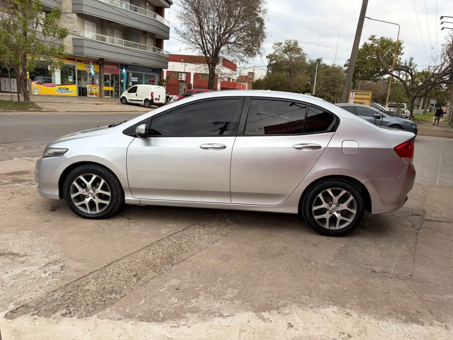 Honda CITY 1.5 EX-L-2010