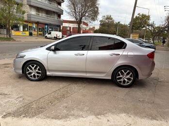 Honda CITY 1.5 EX-L-2010