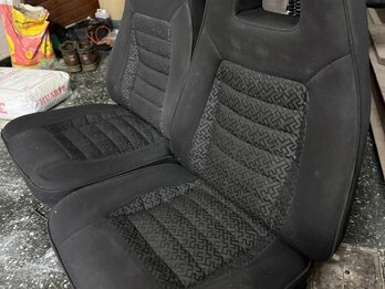 VENDO BUTACAS TORINO, NO RECLINABLES