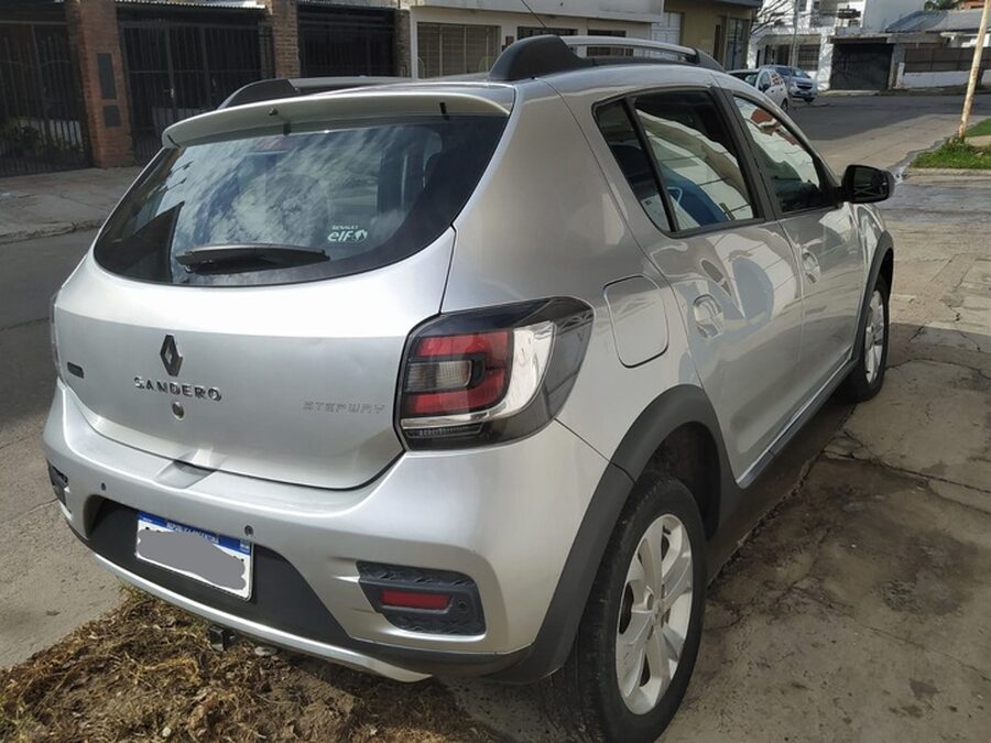 RENAULT SANDERO STEPWAY PRIVILEGE 1.6 16V – 2018
