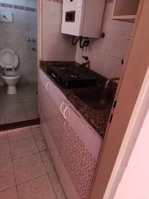 ALQUILER MONOAMBIENTE AMPLIO EN MICRO CENTRO