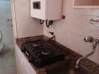 ALQUILER MONOAMBIENTE AMPLIO EN MICRO CENTRO