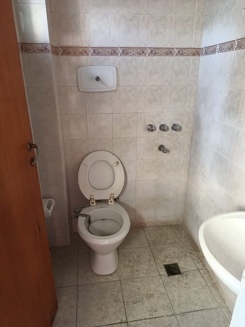 ALQUILER MONOAMBIENTE AMPLIO EN MICRO CENTRO