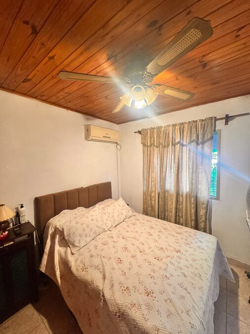 Casa Barrio CGT calle Mateo Dumon