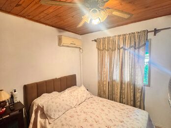 Casa Barrio CGT calle Mateo Dumon