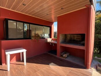 VENTA CASA 4 DORMITORIOS - BARRIO SANTA CANDIDA !!!