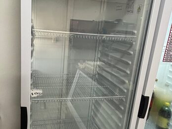 Vendo Ehibidora vertical y cortadora de Fiambre