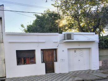 Casa en venta zona Thompson