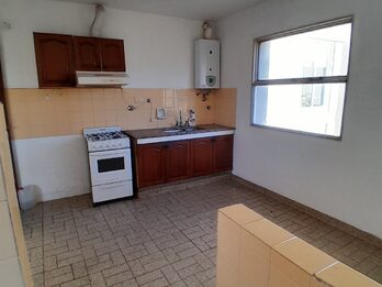 Alquilamos dpto de 2 dormitorios calle Santa Fe 450