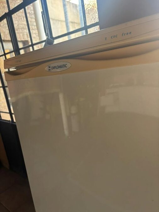 Vendo Heladera Sin Freezer – Usada